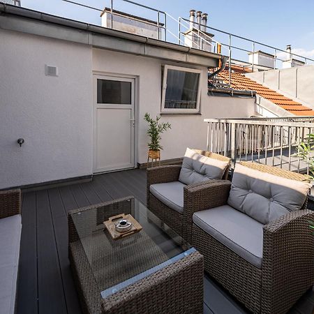 Apartment With Balcony Near Augarten Wina Bagian luar foto