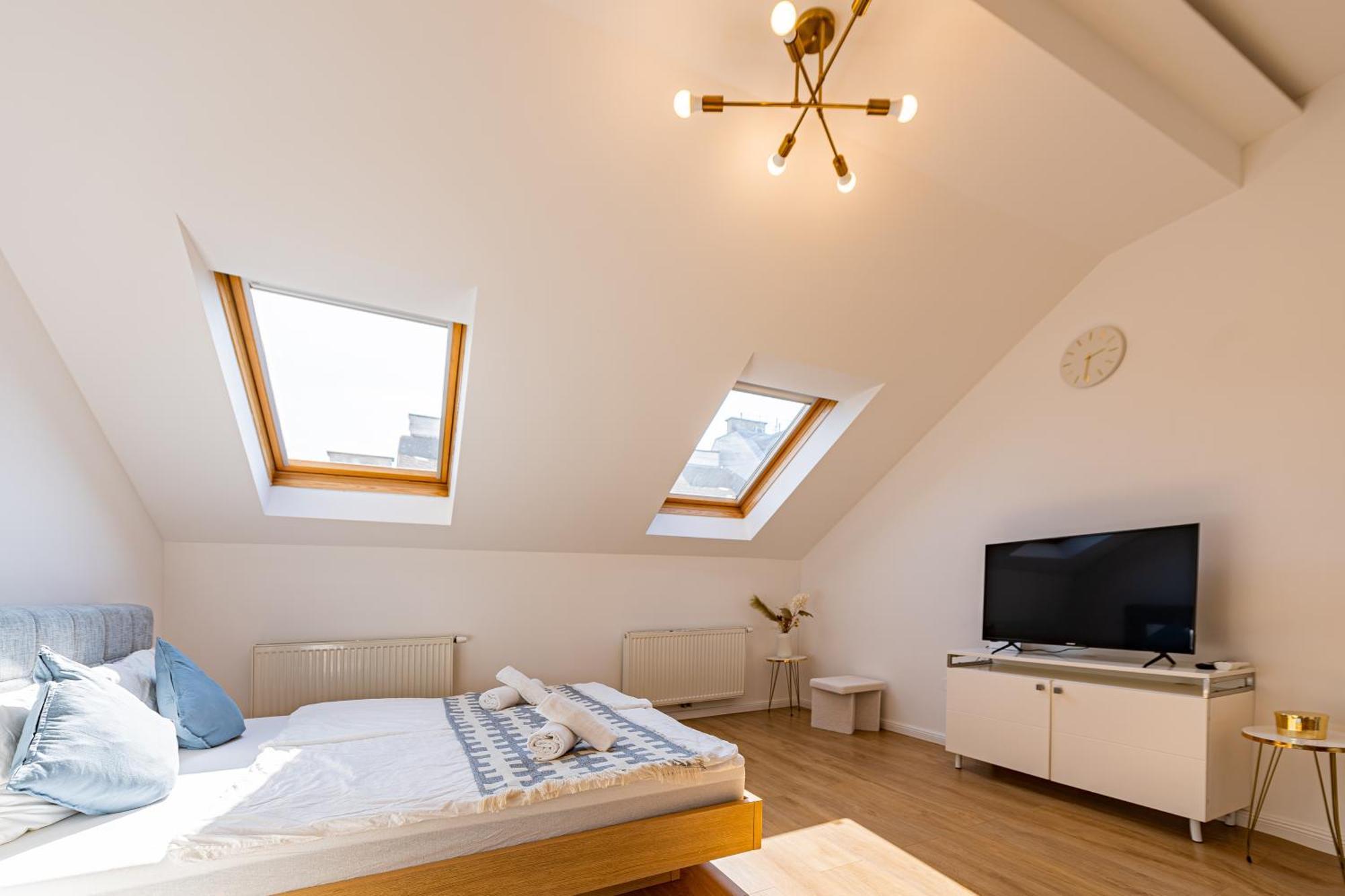 Apartment With Balcony Near Augarten Wina Bagian luar foto