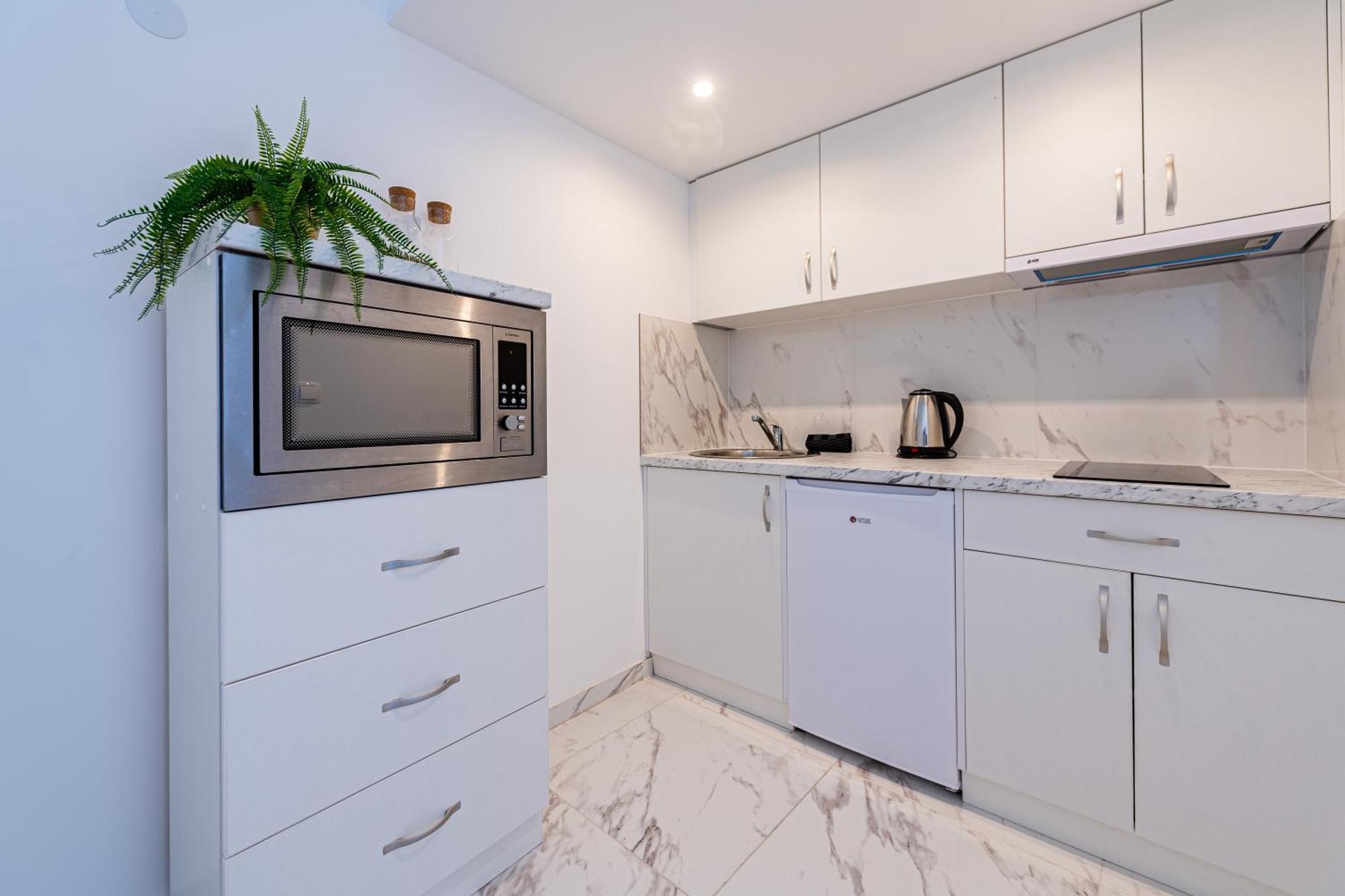 Apartment With Balcony Near Augarten Wina Bagian luar foto