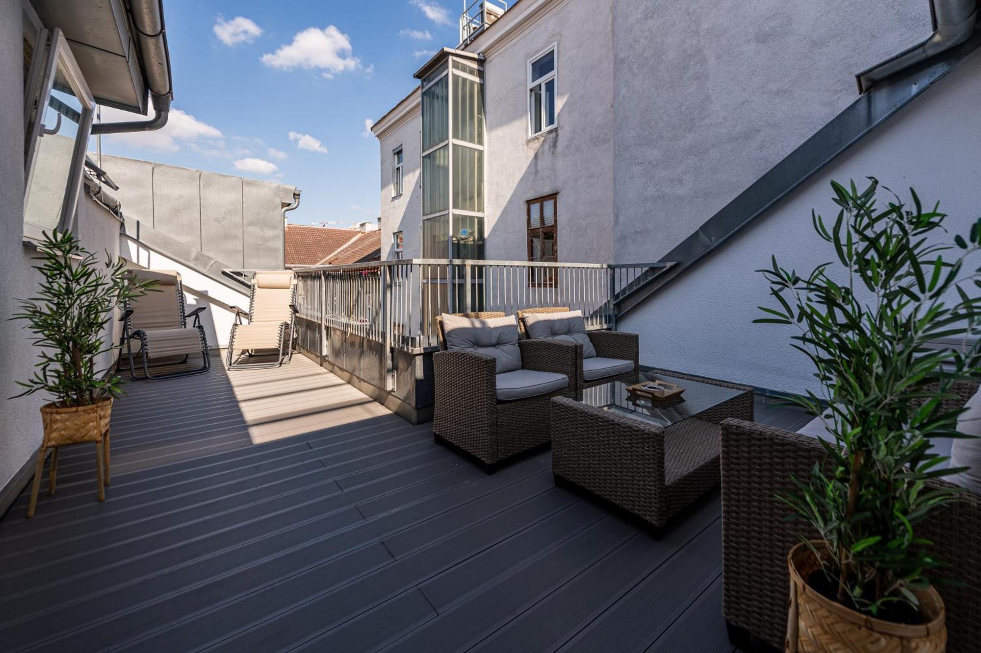 Apartment With Balcony Near Augarten Wina Bagian luar foto