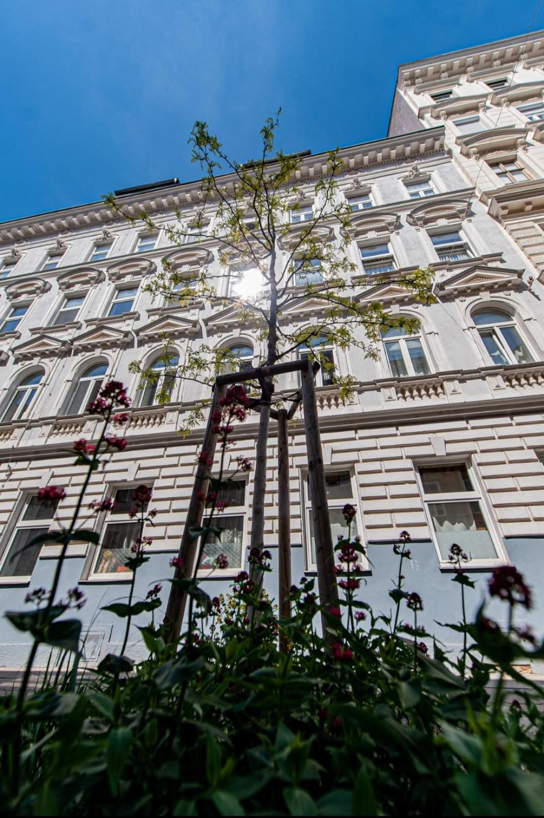Apartment With Balcony Near Augarten Wina Bagian luar foto